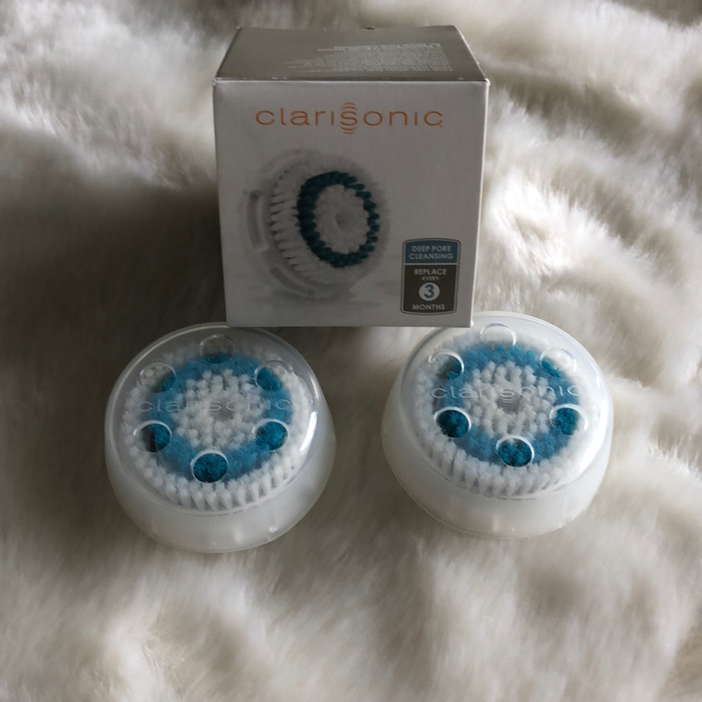 NWT Clarisonic replacement brush head twin-pack